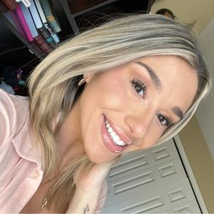 Meet your Posher, Jordyn